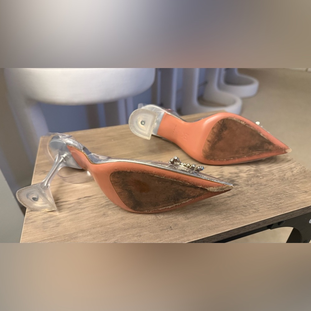 AMINA MUADDI
Begum Glass Heel - Picture 14 of 14
